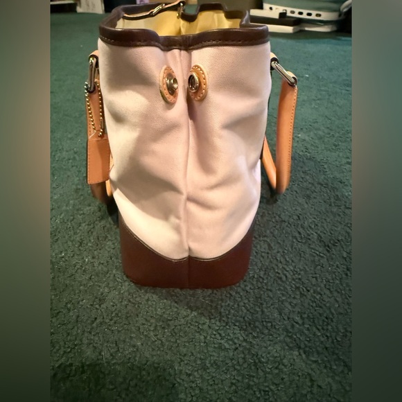 Coach Lavender and Brown Leather Bag - Picture 7 of 13